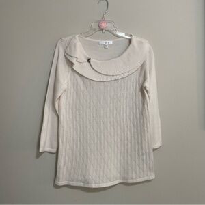 Chic Light Cream Cowl Neck Sweater. Size. Small‎